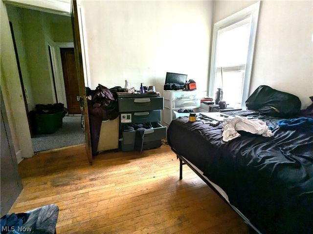 17812 E Park Drive, Cleveland, OH 44119