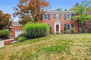 932 Floral Avenue, East Grand Rapids, MI 49506