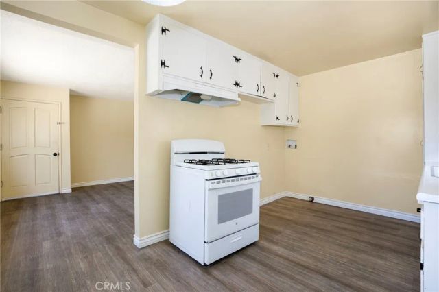 6707 Perry Road, Bell Gardens, CA 90201