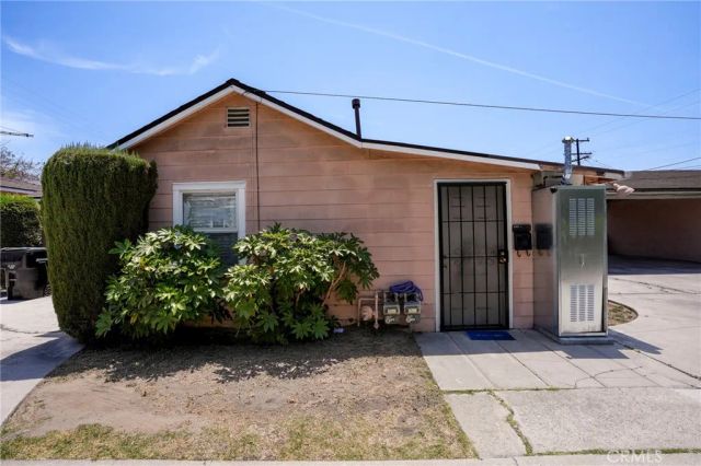 6707 Perry Road, Bell Gardens, CA 90201