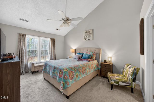 7 Cedar Knoll Court, Greensboro, NC 27407