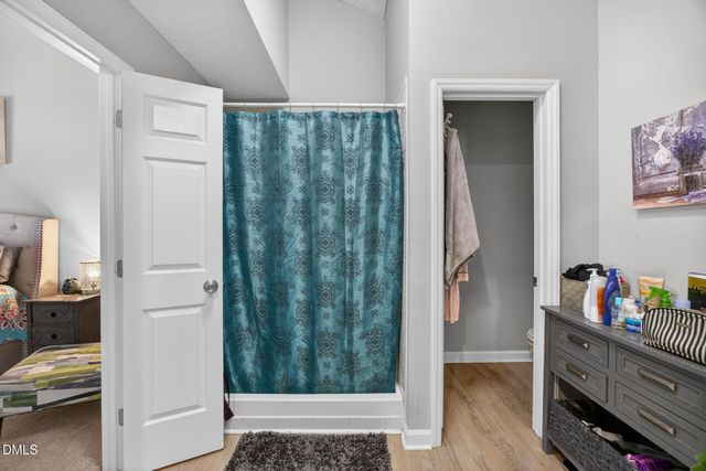 7 Cedar Knoll Court, Greensboro, NC 27407