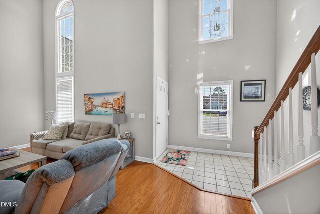 7 Cedar Knoll Court, Greensboro, NC 27407