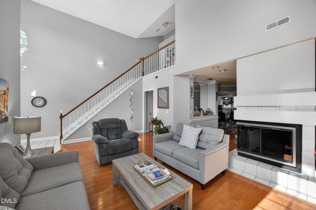 7 Cedar Knoll Court, Greensboro, NC 27407