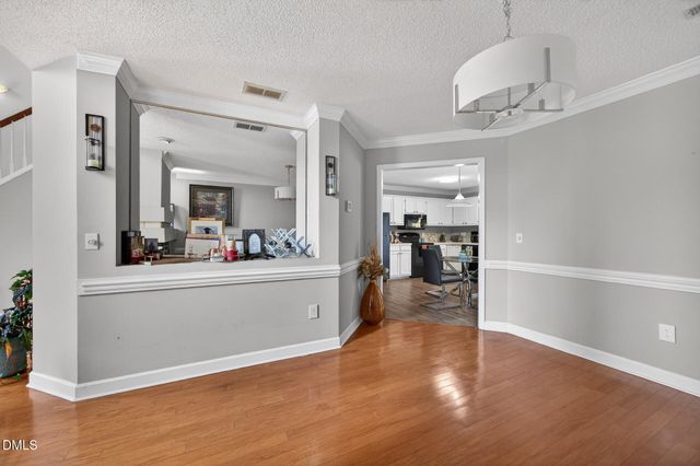 7 Cedar Knoll Court, Greensboro, NC 27407