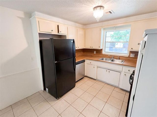 1513 N Bradley Avenue, Oklahoma City, OK 73127