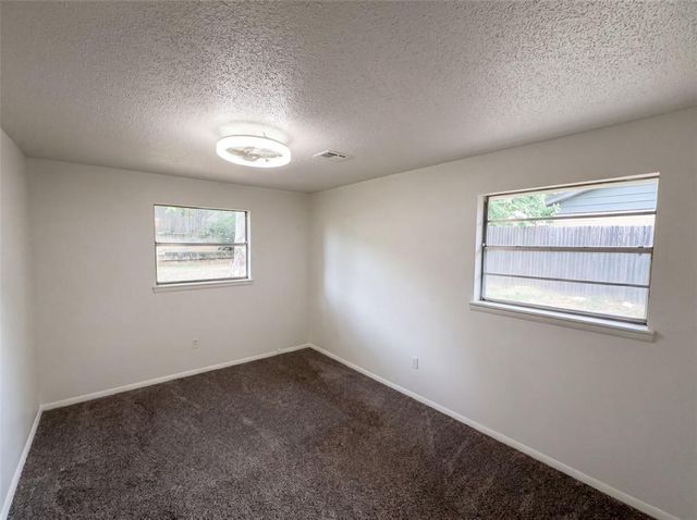 1513 N Bradley Avenue, Oklahoma City, OK 73127