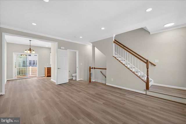 25484 AMBER GATE TER, Chantilly, VA 20152