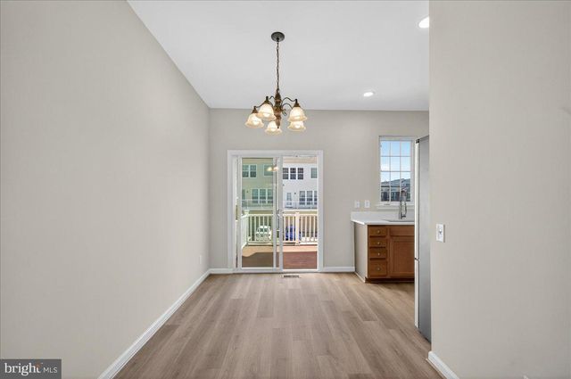 25484 AMBER GATE TER, Chantilly, VA 20152