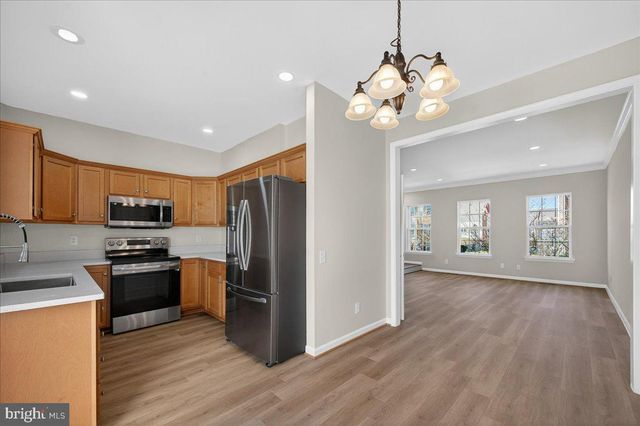 25484 AMBER GATE TER, Chantilly, VA 20152