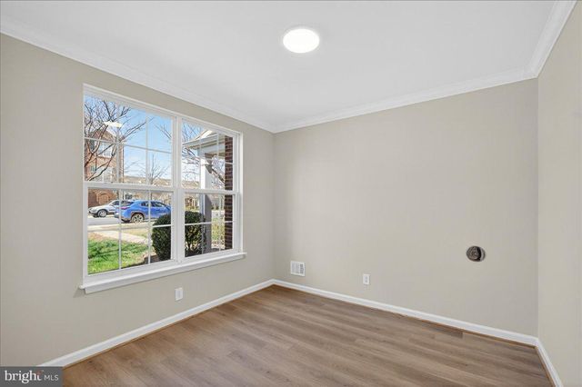 25484 AMBER GATE TER, Chantilly, VA 20152