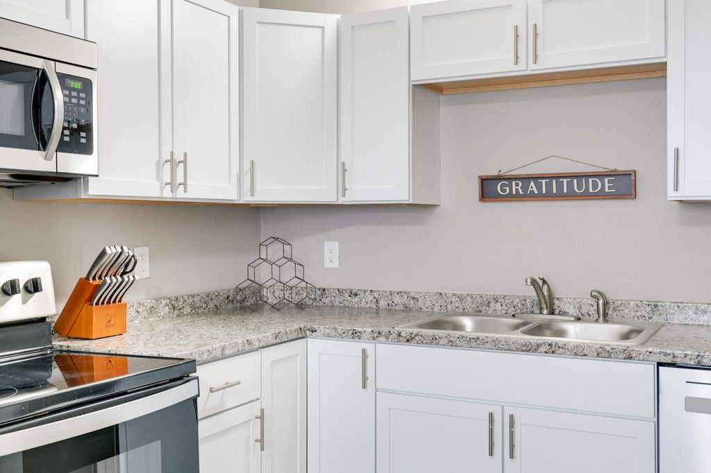 3839 Quail Avenue N, Robbinsdale, MN 55422 — photo 2