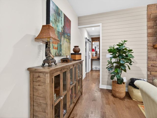 5645 Willow Springs Place, Hoschton, GA 30548