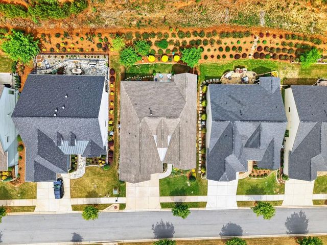 5645 Willow Springs Place, Hoschton, GA 30548