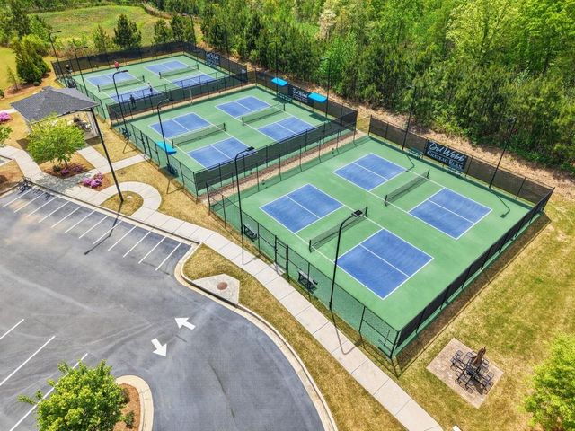 5645 Willow Springs Place, Hoschton, GA 30548