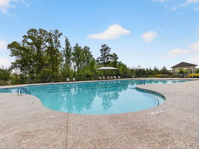 5645 Willow Springs Place, Hoschton, GA 30548