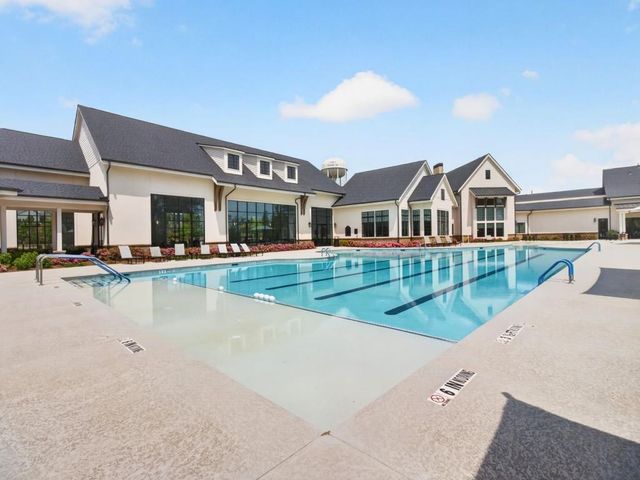 5645 Willow Springs Place, Hoschton, GA 30548