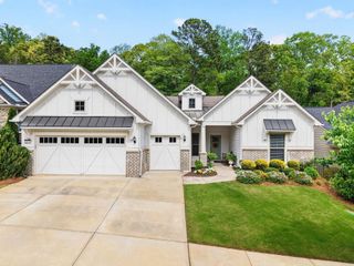 5645 Willow Springs Place, Hoschton, GA 30548