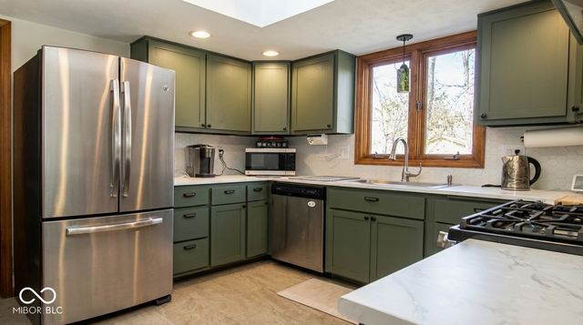 375 Nottinghill Court, Indianapolis, IN 46234