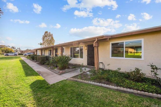 1014 Plover Way, Oceanside, CA 92057