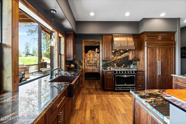 4051 W FALLING LEAF Road, Show Low, AZ 85901