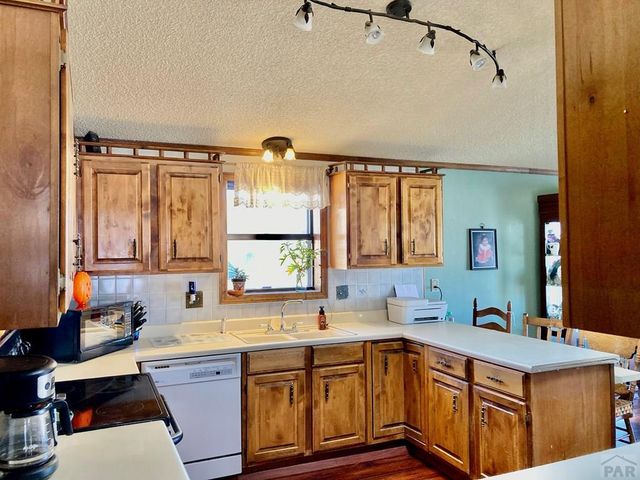 723 Kalispel Ave, Pueblo, CO 81005