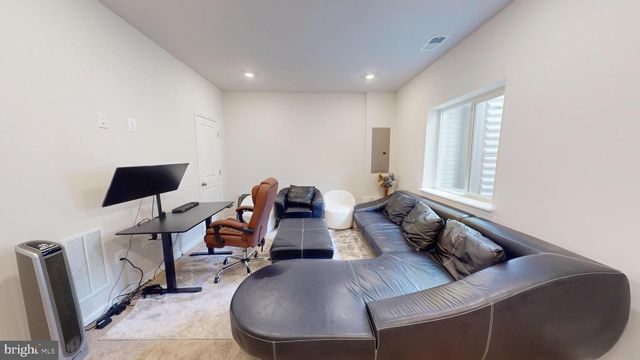 10147 KINGS GROVE WAY, Damascus, MD 20872