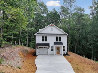 3922 PINE SHORE Circle, Gainesville, GA 30501