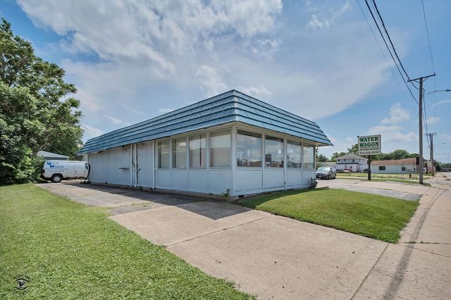 104 E South Street, Plano, IL 60545