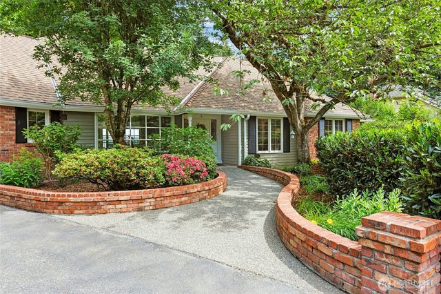 14330 172nd Avenue NE, Redmond, WA 98052