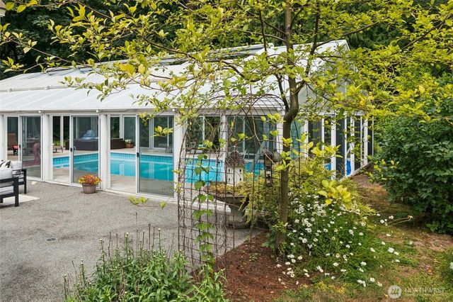 14330 172nd Avenue NE, Redmond, WA 98052