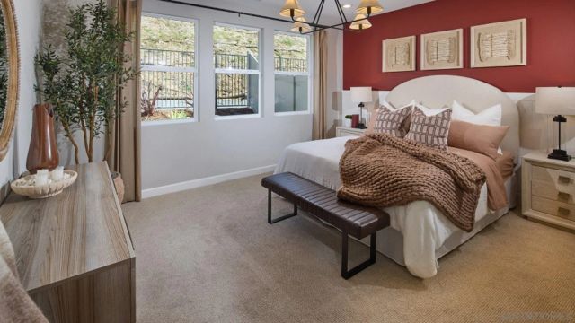 12121 Paxton Way, San Diego, CA 92129