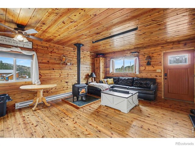 28 Possum Court, Drake, CO 80515