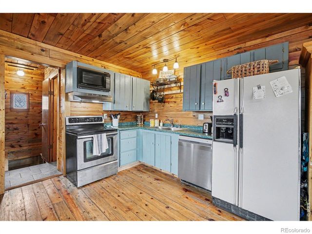 28 Possum Court, Drake, CO 80515