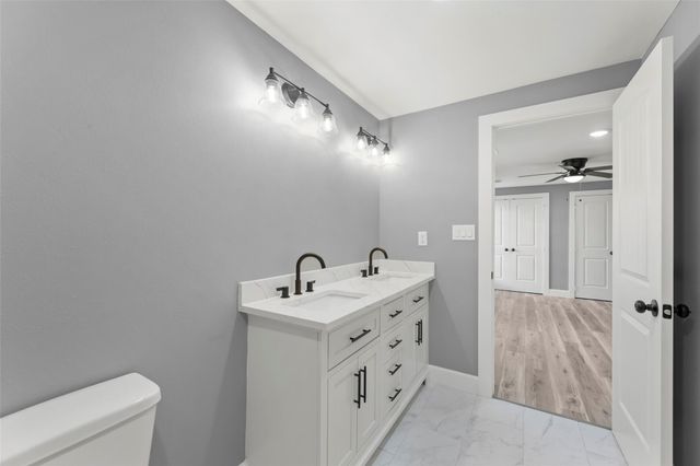 2630 Keeland Street, Houston, TX 77093