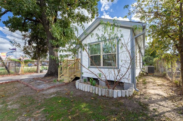 2630 Keeland Street, Houston, TX 77093