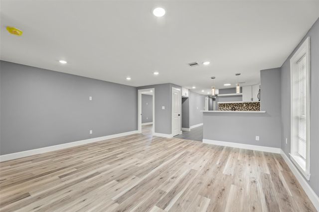 2630 Keeland Street, Houston, TX 77093