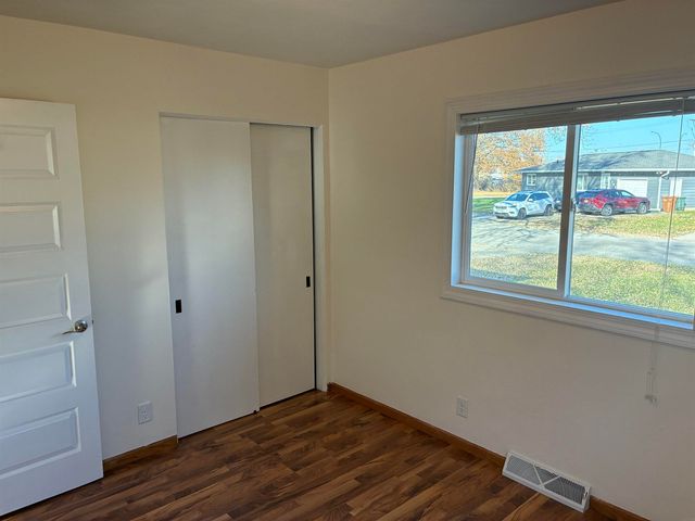 1114 Eleanor Drive, Waterloo, IA 50701