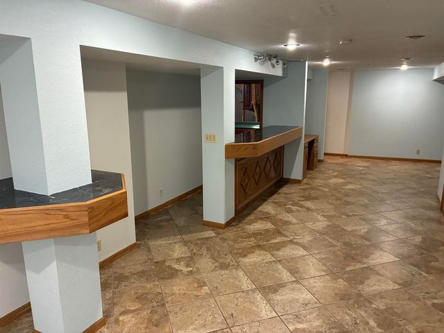 1114 Eleanor Drive, Waterloo, IA 50701