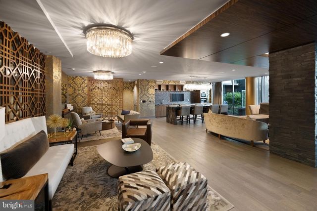 45 Sutton Sq SW Unit 1110, Washington, DC 20024