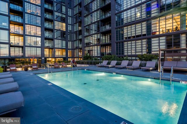 45 Sutton Sq SW Unit 1110, Washington, DC 20024