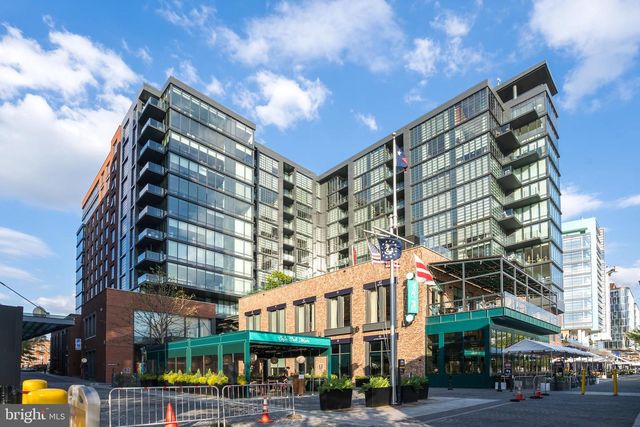 45 Sutton Sq SW Unit 1110, Washington, DC 20024