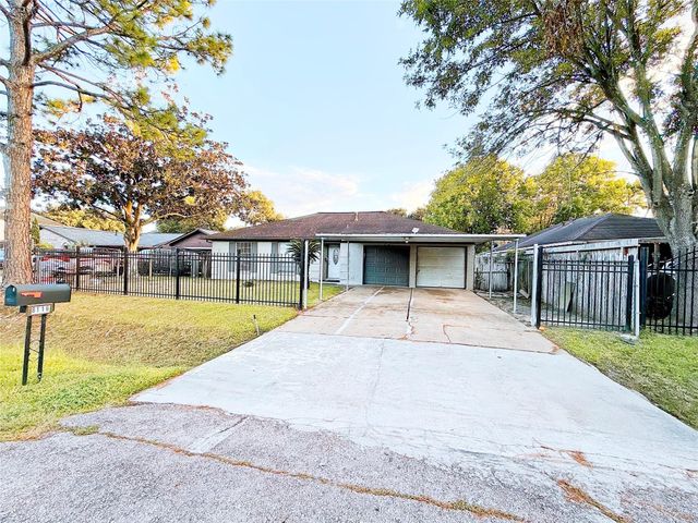 8116 Gulick Lane, Houston, TX 77075