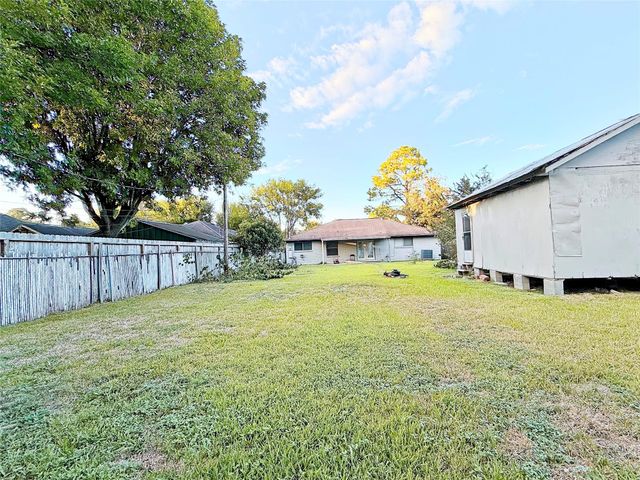 8116 Gulick Lane, Houston, TX 77075