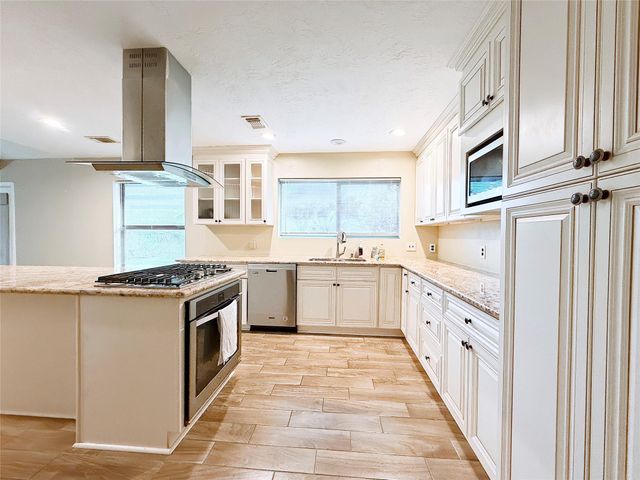 8116 Gulick Lane, Houston, TX 77075