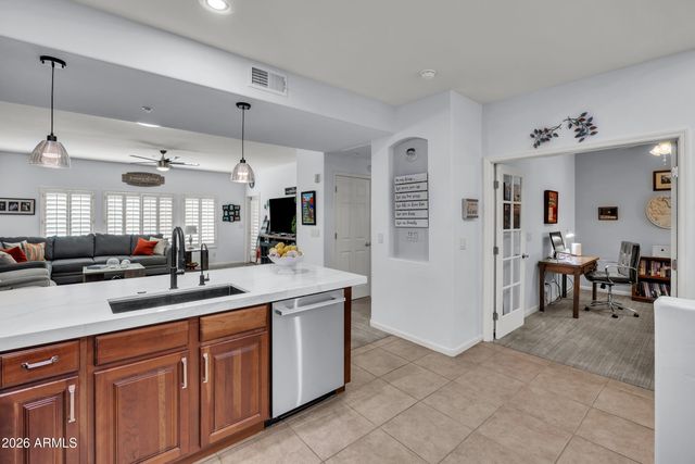 14000 N 94TH Street 2135, Scottsdale, AZ 85260