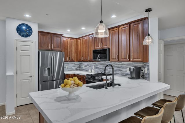 14000 N 94TH Street 2135, Scottsdale, AZ 85260