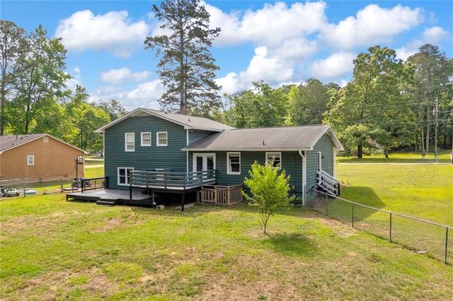 144 Zion Wood Road, Loganville, GA 30052