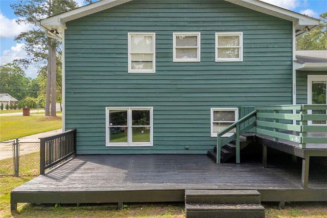 144 Zion Wood Road, Loganville, GA 30052