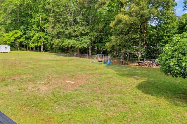 144 Zion Wood Road, Loganville, GA 30052